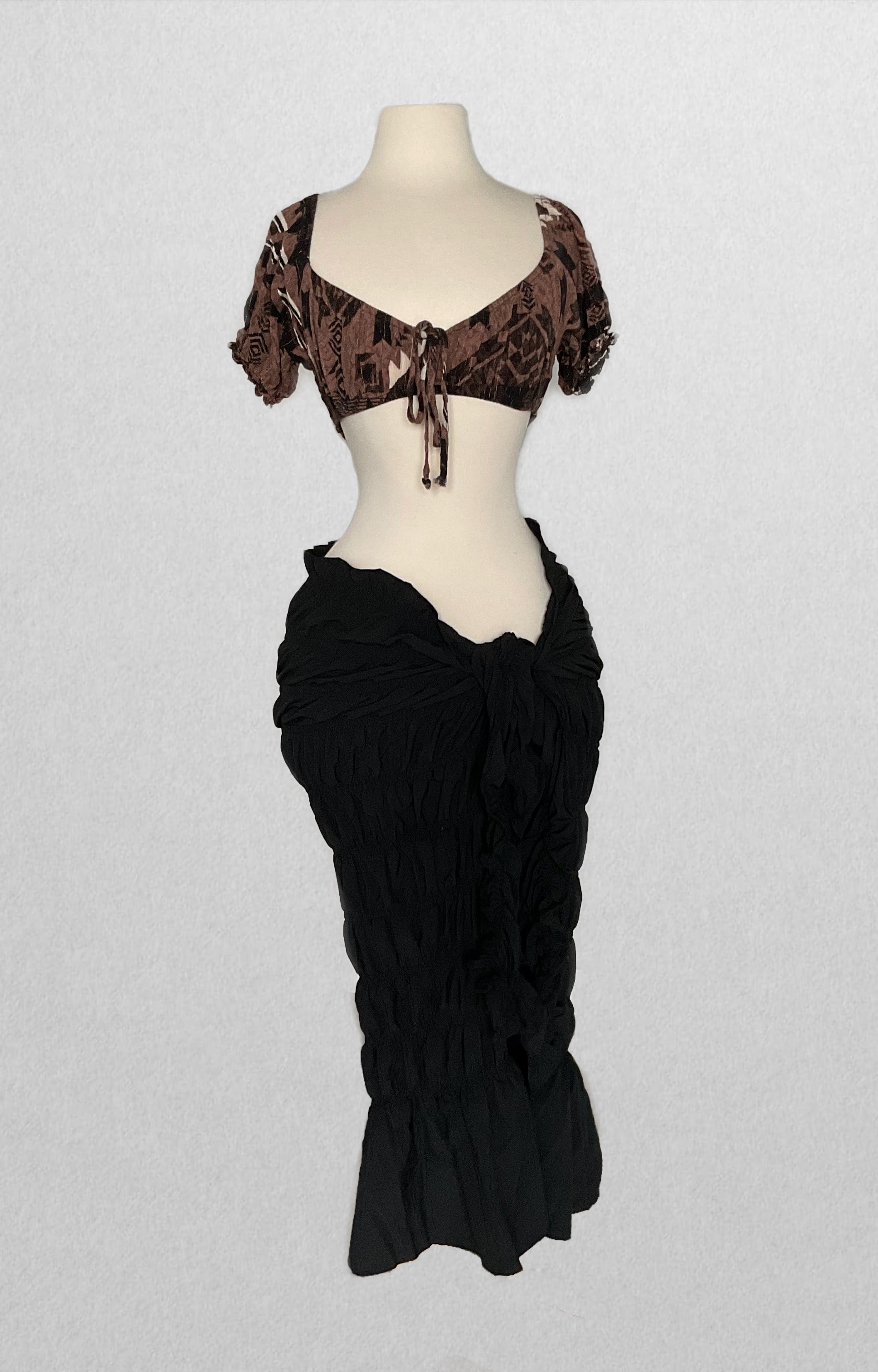 Tiara wrap skirt (Black)